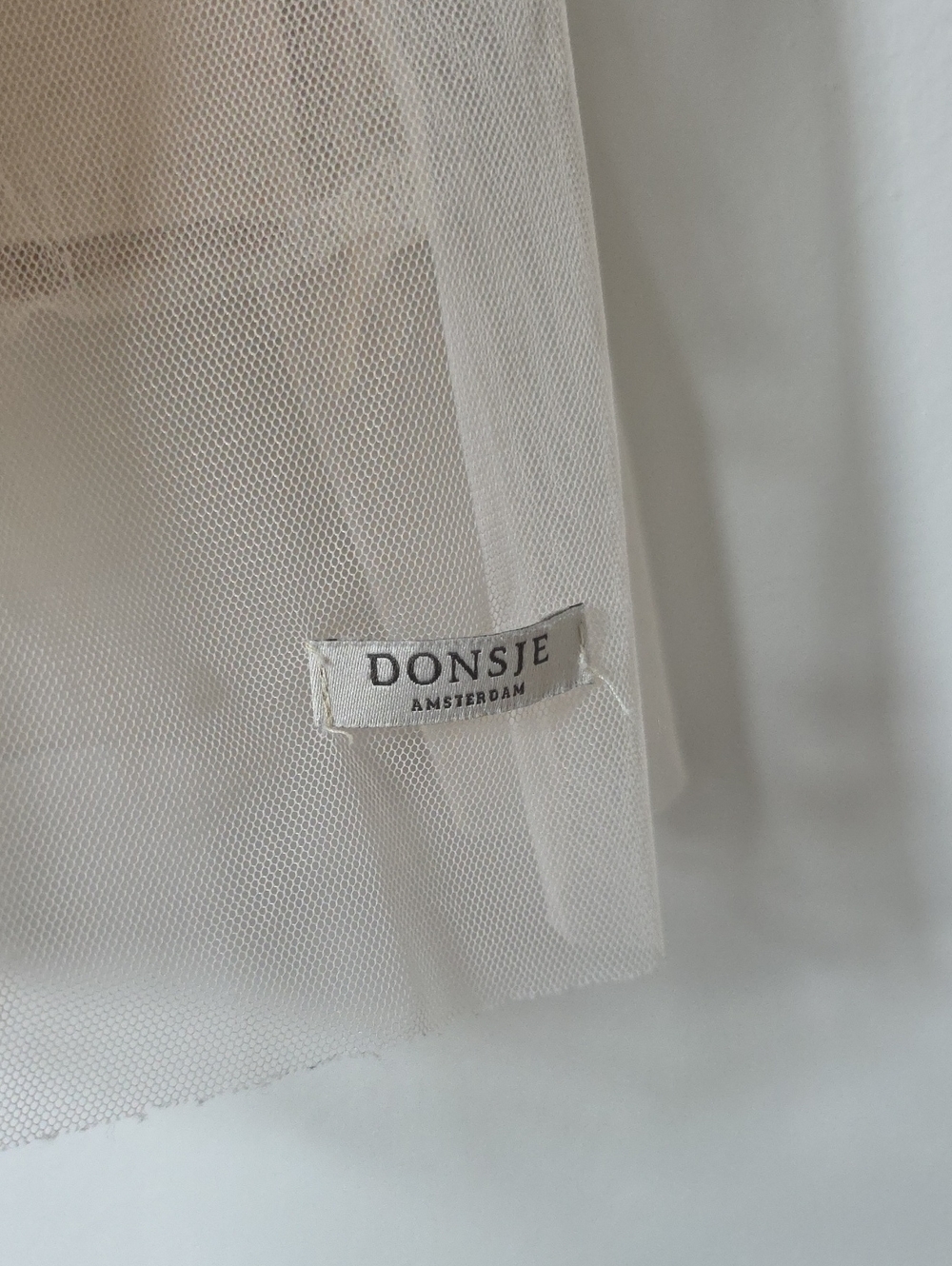 Donsje Girls Pale Beige Linen & Tulle Dress, Size 3/4Y - Picture 7 of 7